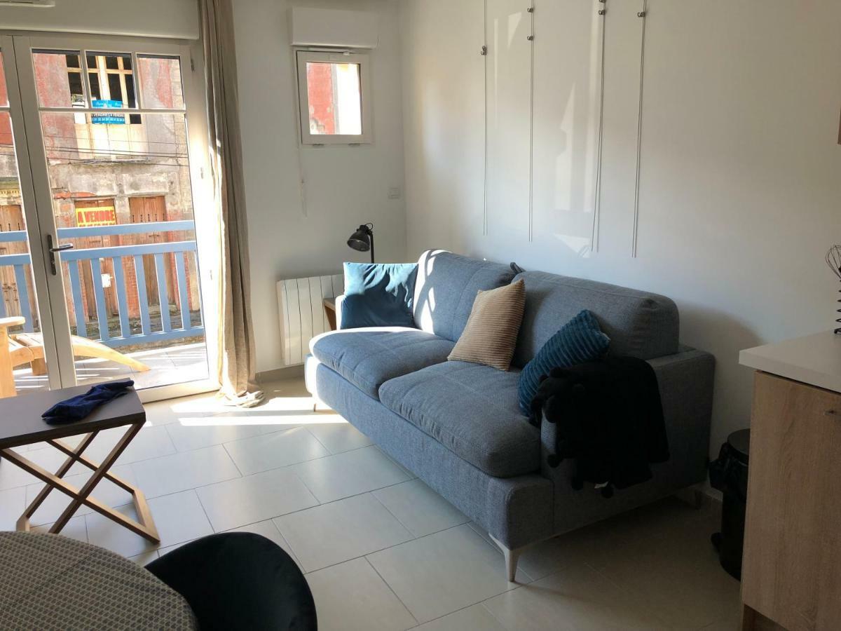 Hugines Apartment Вимере Екстериор снимка